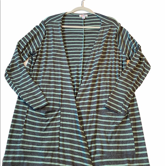 LuLaRoe Sarah Cardigan Duster Sweater Grey Stripe - Picture 4 of 16
